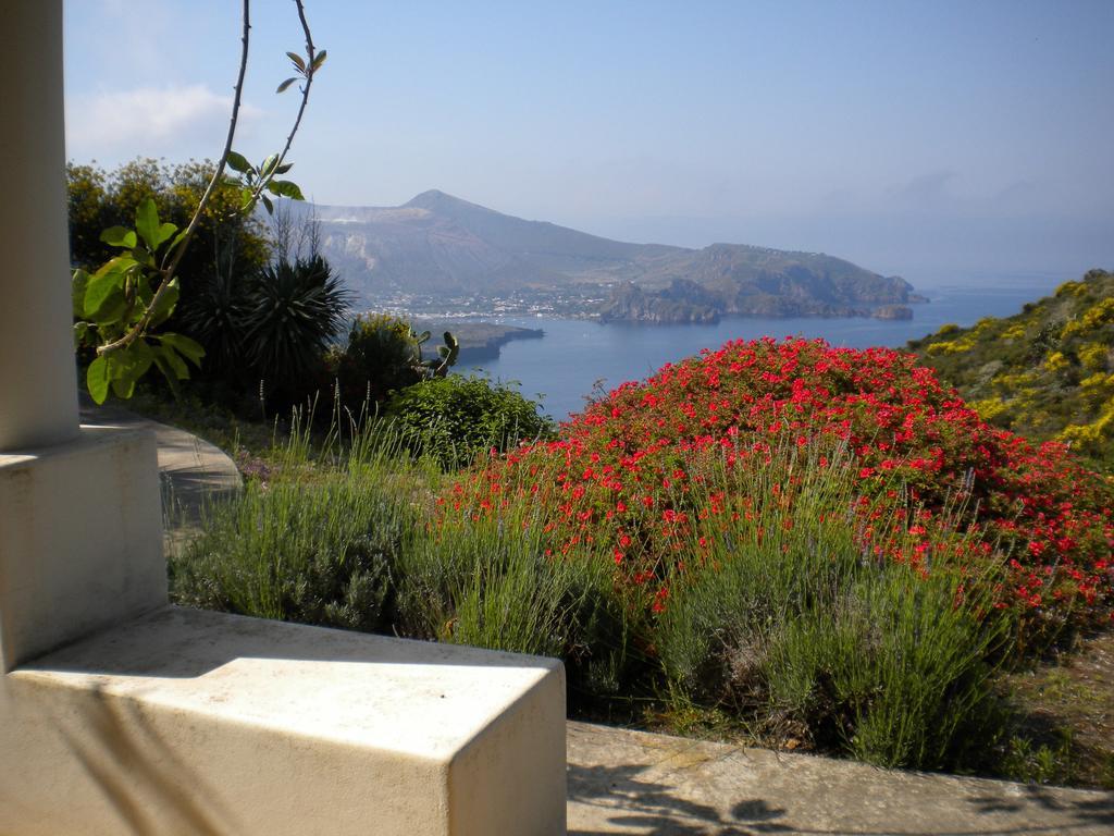 Appartement Casa U' Cucunciu à Lipari  Extérieur photo